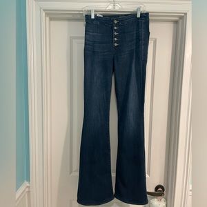 MOTHER flare jeans Hollywood Pixie Cruiser